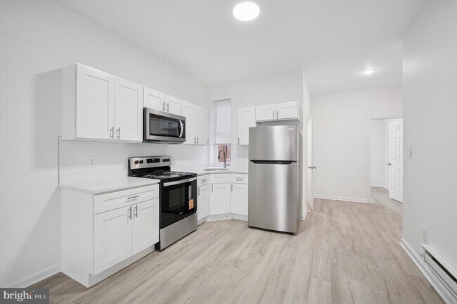 Building Photo - 2928 N 27th St