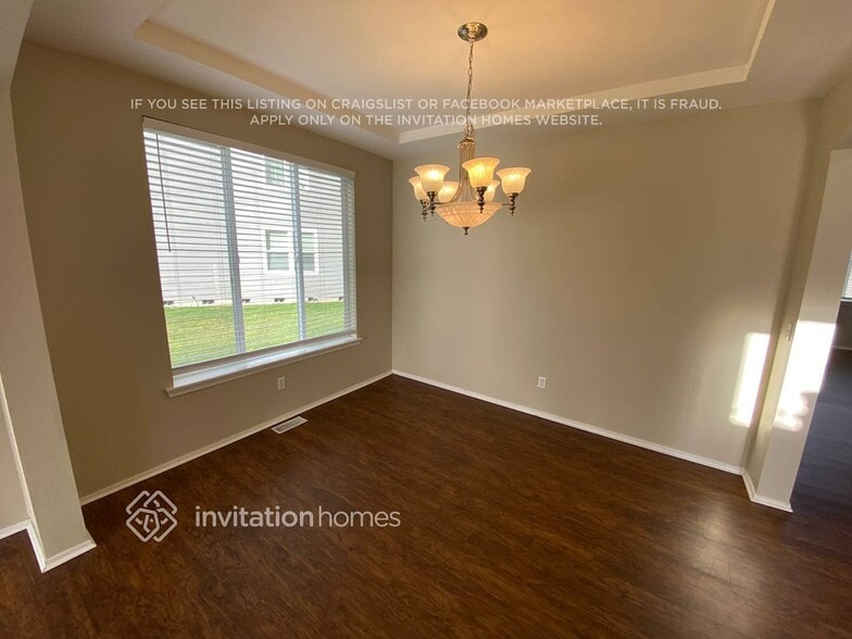 Building Photo - 209 Phoenix Ave SW