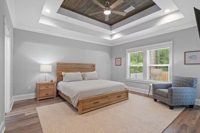 Building Photo - 1152 N County Hwy 393