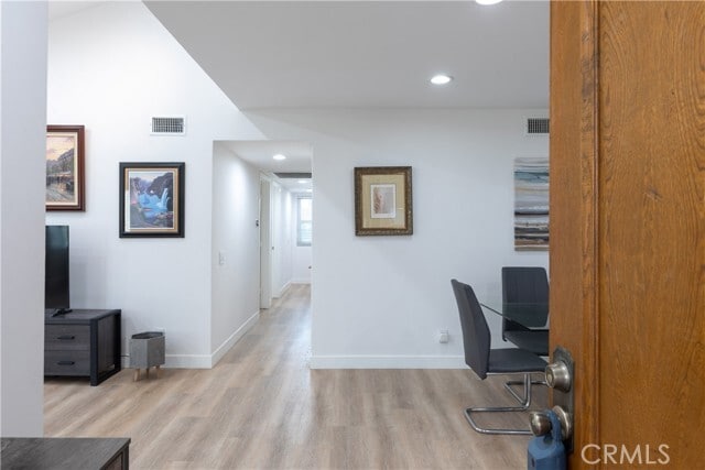 Building Photo - 16542 Blackbeard Ln