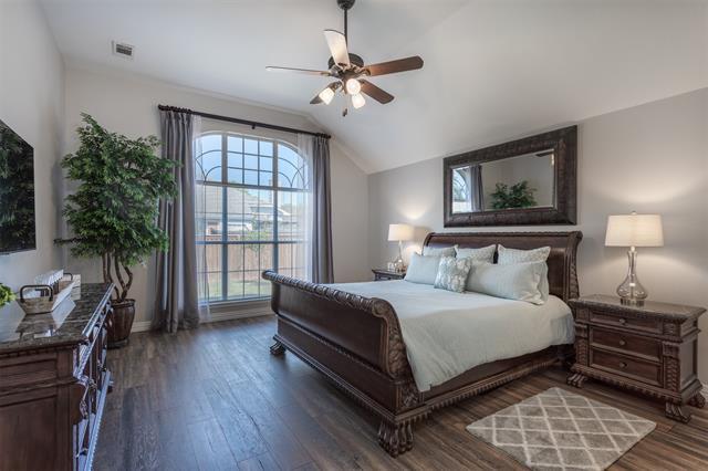 Building Photo - 10808 Paisano Dr