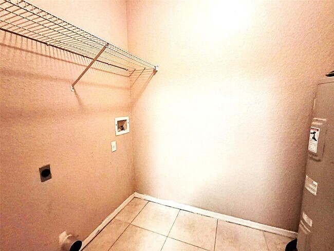 Building Photo - 13304 Sanctuary Cove Dr