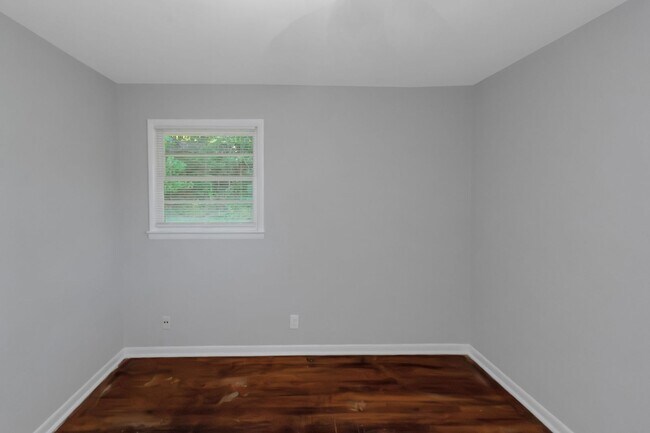 Building Photo - Schedule a Tour TODAY!