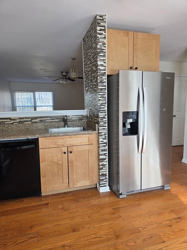 Building Photo - Bay Tree Neighborhood in Dover