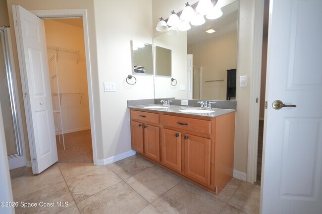 Building Photo - 3882 Manitoba Way