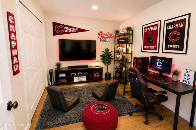 Building Photo - Spacious Student Rental Near Campus – HUGE DISCOUNT + ONE MONTH FREE!