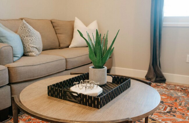 Building Photo - Short term lease options! Spacious Condo in Washington