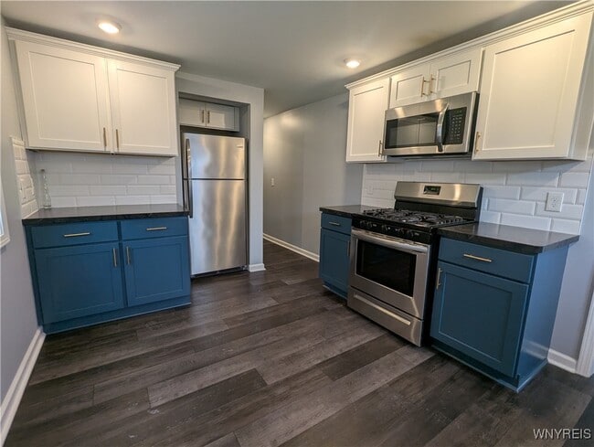 Building Photo - 116 Southside Pkwy