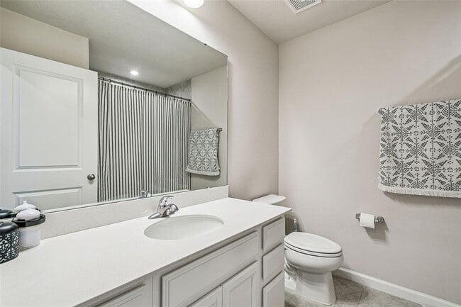 Building Photo - 2123 Laceflower Dr