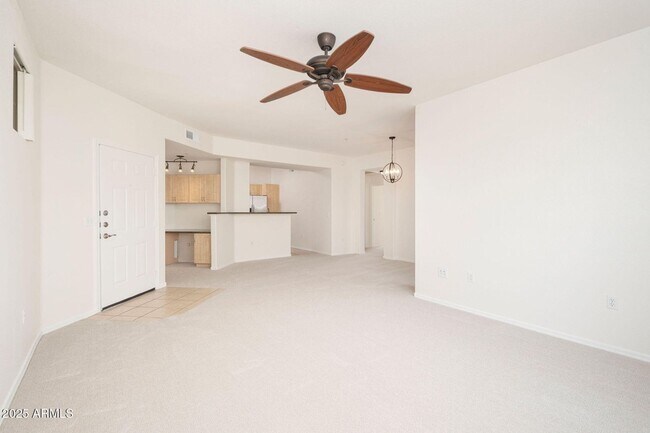 Building Photo - Luxury DC Ranch Condo - Walk to Market Street