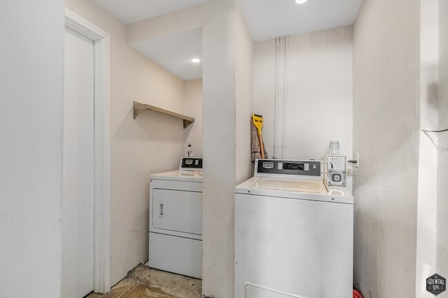 Building Photo - 3996 Berryman Ave