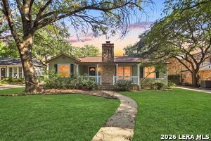 Building Photo - 167 E Edgewood Pl