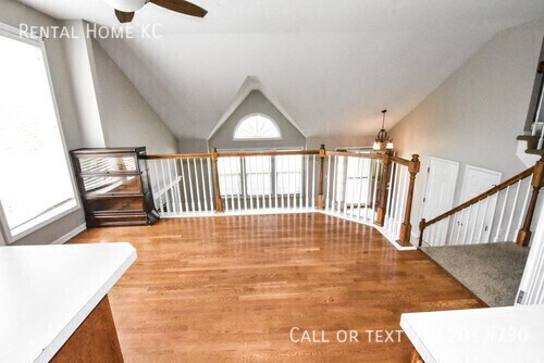 Building Photo - 15246 S Acuff Ln