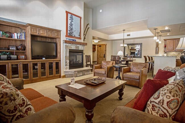 Building Photo - 2905 Mountaineer Cir