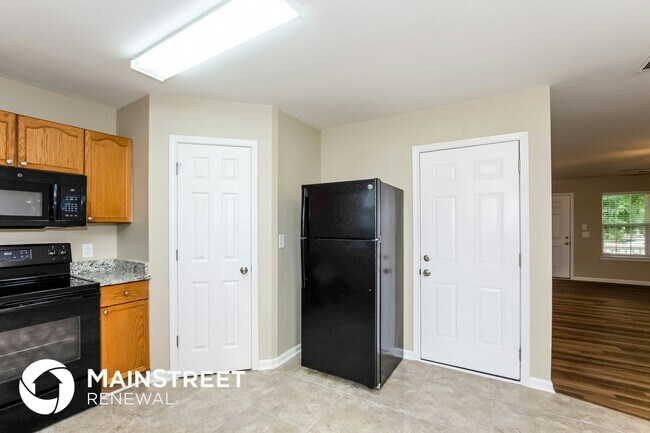 Building Photo - 4113 Hathaway Hills Dr