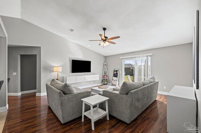 Building Photo - 817 Binnacle Pl