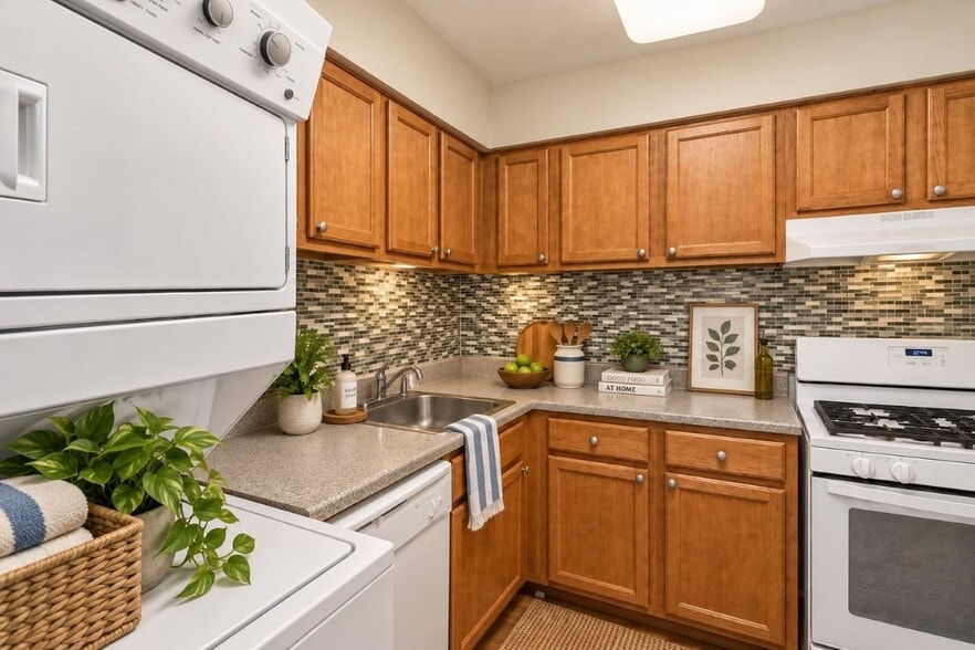 Building Photo - Arbors at Edenbridge Apartments and Townhomes