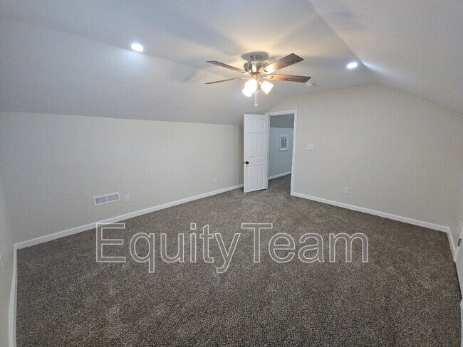 Building Photo - 1800 Glenwood Ave