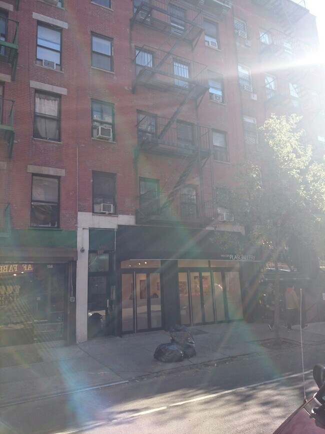 Primary Photo - 156 Orchard St