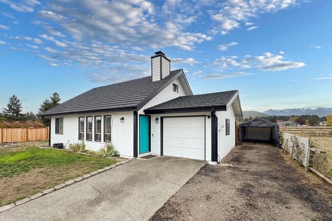 Primary Photo - 71 W Loma Vista Rd