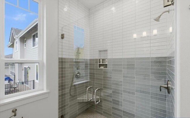 Building Photo - Spacious Custom Built Home in NW Corvallis