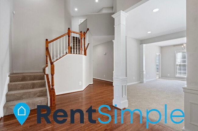 Building Photo - 6011 Smooth Stone Pl