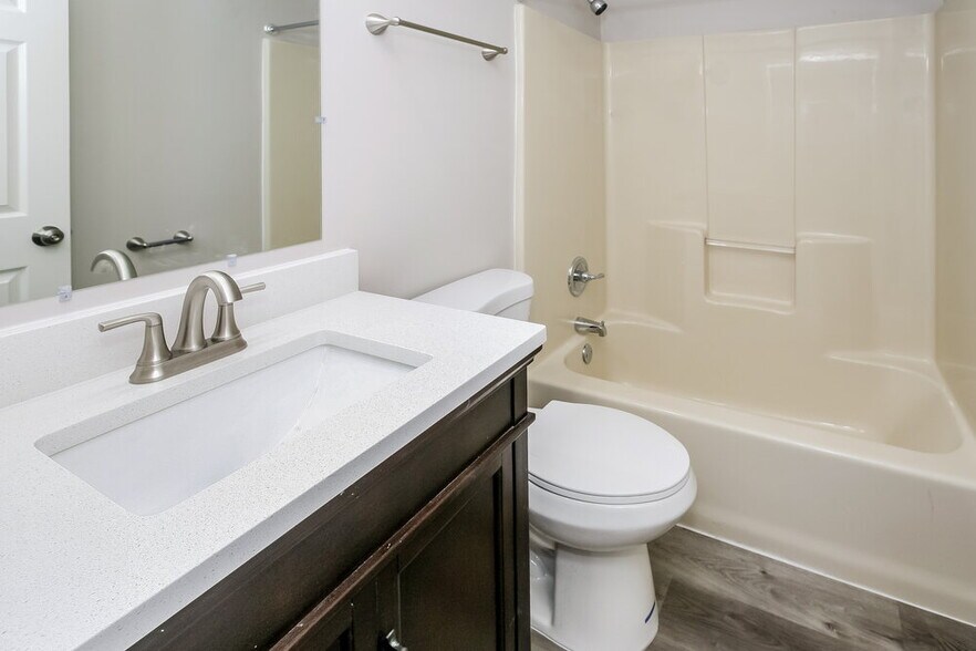 Building Photo - 7614 Bancaster Dr