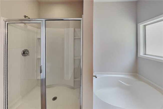 Building Photo - 2099 Apple Orchard Way