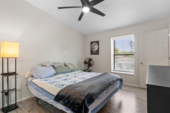 Building Photo - 14733 Norwood Oaks Dr