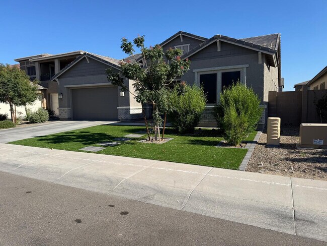Building Photo - 5525 W Banff Ln.