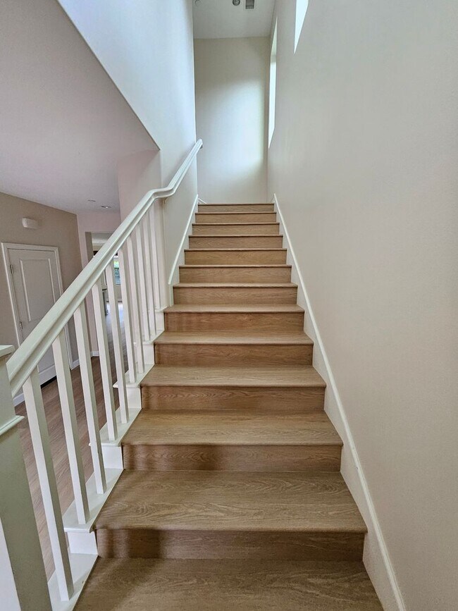 Building Photo - Stonegate detached home!
