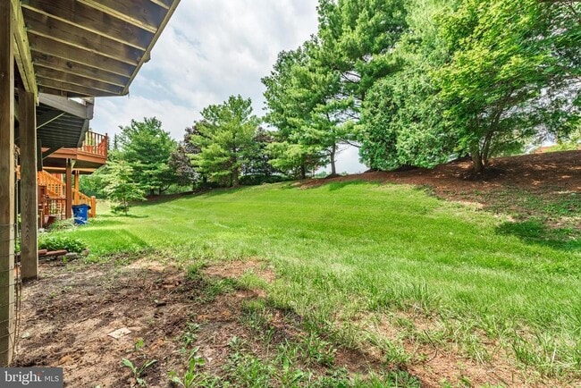 Building Photo - 6209 Deep River Canyon