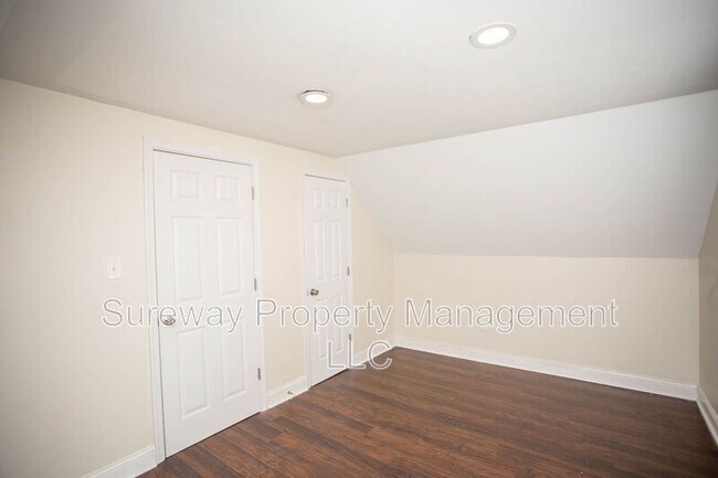Building Photo - 49 Granite Ln