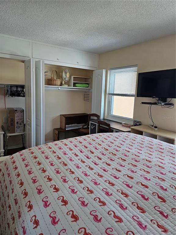 Building Photo - 1255 Tarpon Center Dr