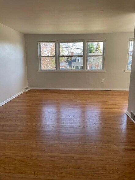 Building Photo - 3518 Rhoads Ave