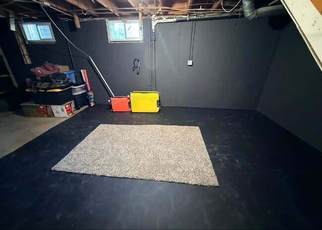 Building Photo - Gorgeously Updated Pueblo Home