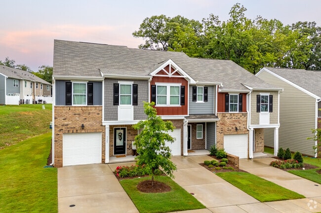 Building Photo - Mintworth Commons