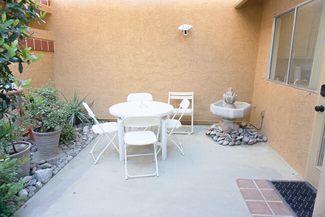 Building Photo - 82186 Bergman Dr