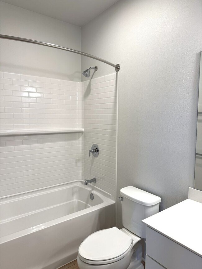 Building Photo - Kapili - Brand new two bedroom, two bath townhome with Garage