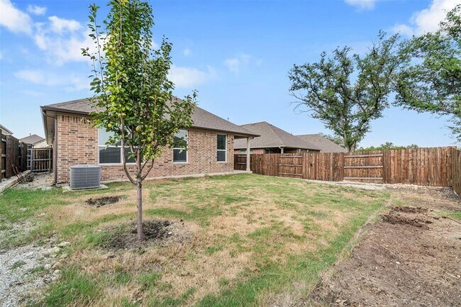 Building Photo - 2428 Bear Cub Bend