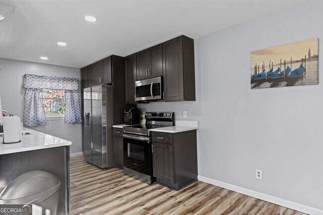 Building Photo - 3727 Calmer Cir