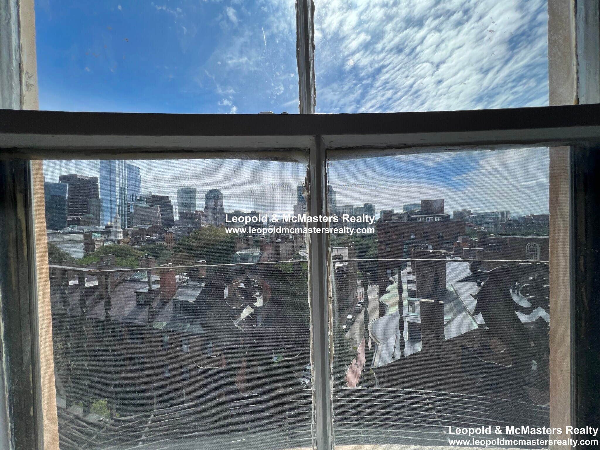 Building Photo - 24 Mt Vernon St