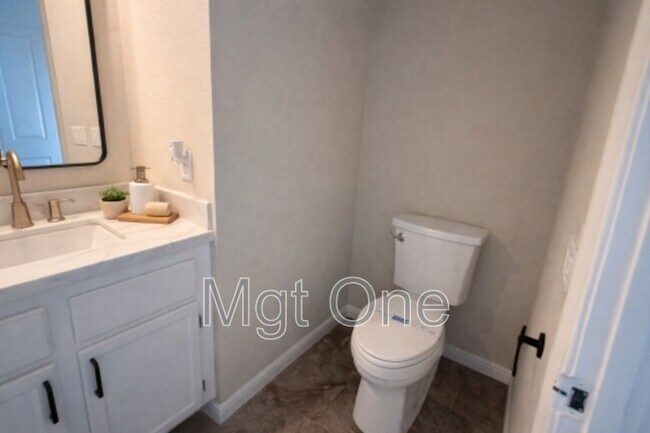 Building Photo - 4988 Copper Rd