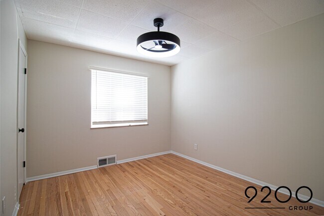 Building Photo - 7240 Balson Ave