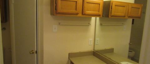 Building Photo - 2636 Clayton Oaks Dr