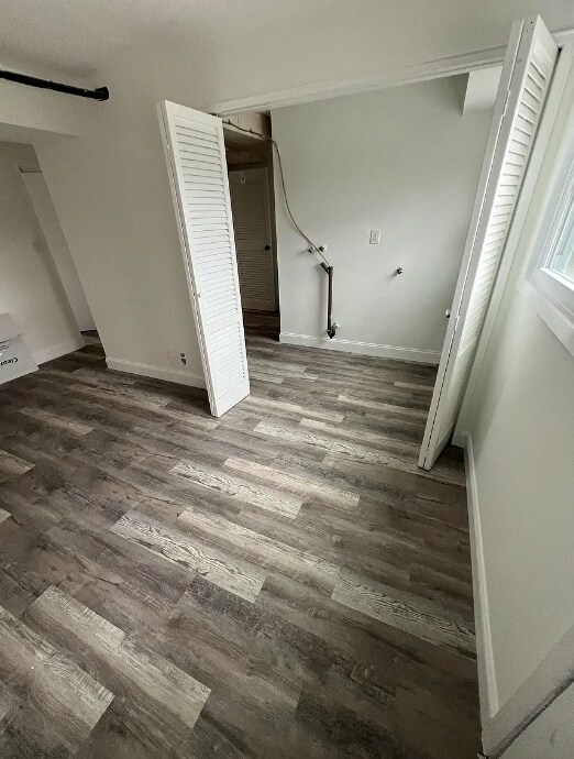 Building Photo - 331 Colonial Dr