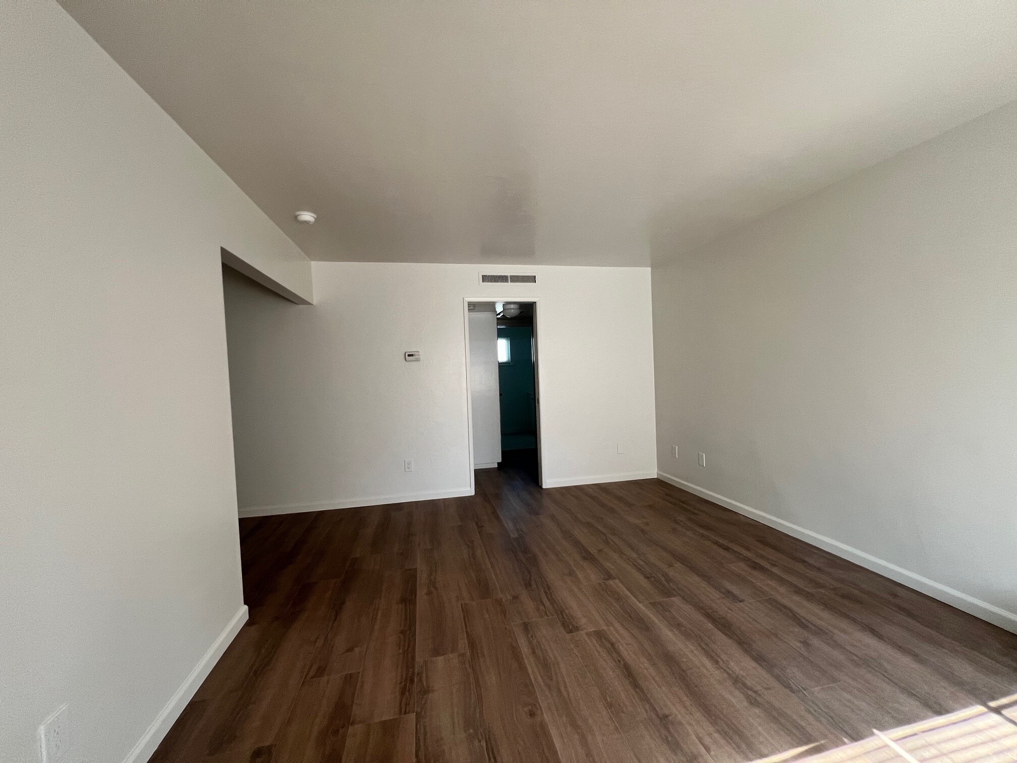 Living Room - 2516 Drake St