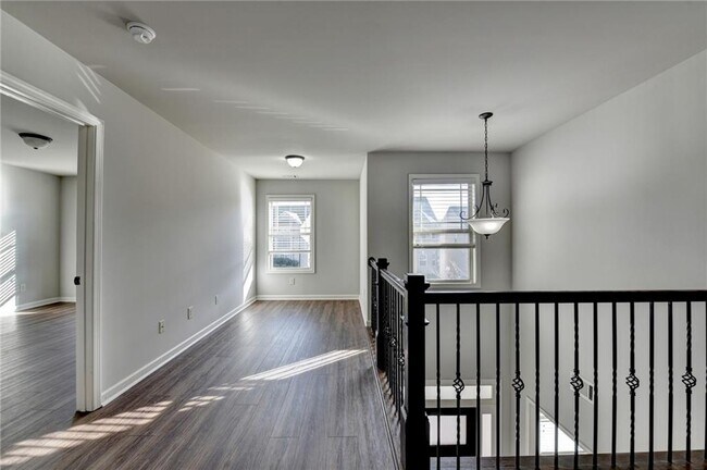 Building Photo - 1264 Brynhill Ct