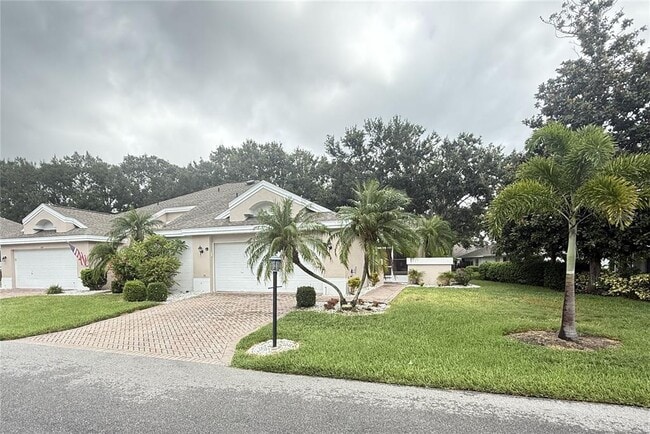 Building Photo - 2309 Mooney Pl
