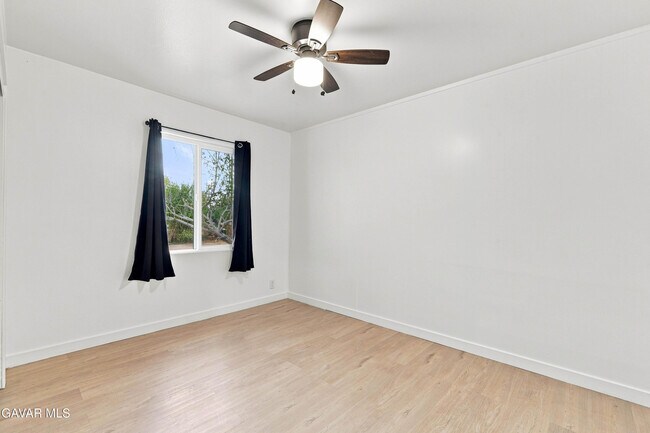 Building Photo - 38466 Sumac Ave